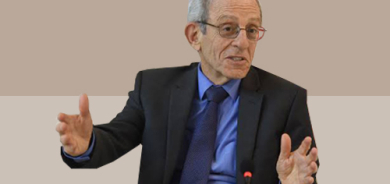 Profesor Daniel Serwer, lêkolînerê payebilind li Enstîtuya Siyaseta Derve li Zanîngeha Johns Hopkins ji bo Gulanê: Zehmetiya sereke li Iraqê, tenê nebûna vîna siyasî ye ji bo yekalîkirina pirsên hilawîstî di navbera Hewlêr û Bexdayê de û cîbicîkirina wan 