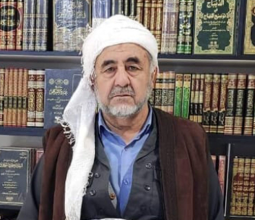مەلا عەبدولڕەحمان مەلا تەها   پێشنوێژ و وتارخوێن و خاوەن پڕۆژەی تەفسیر بە زمانی كوردی بۆ گوڵان:     زانایانی كورد بەپێی دەقە شەرعییەكان، بەرگریكردن لە نیشتمانیان وەك ئەركێكی ئایینی و جیهادێكی ڕەوا سەیر كردووە