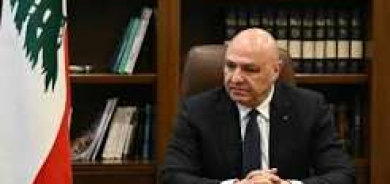 الرئيس اللبناني: دعم الجيش لاستعادة قرار السلم والحرب