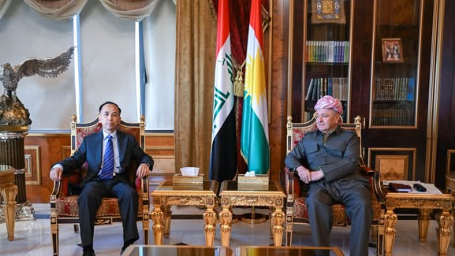 الرئيس بارزاني يستقبل القنصل العام الصيني ليو جون في أربيل