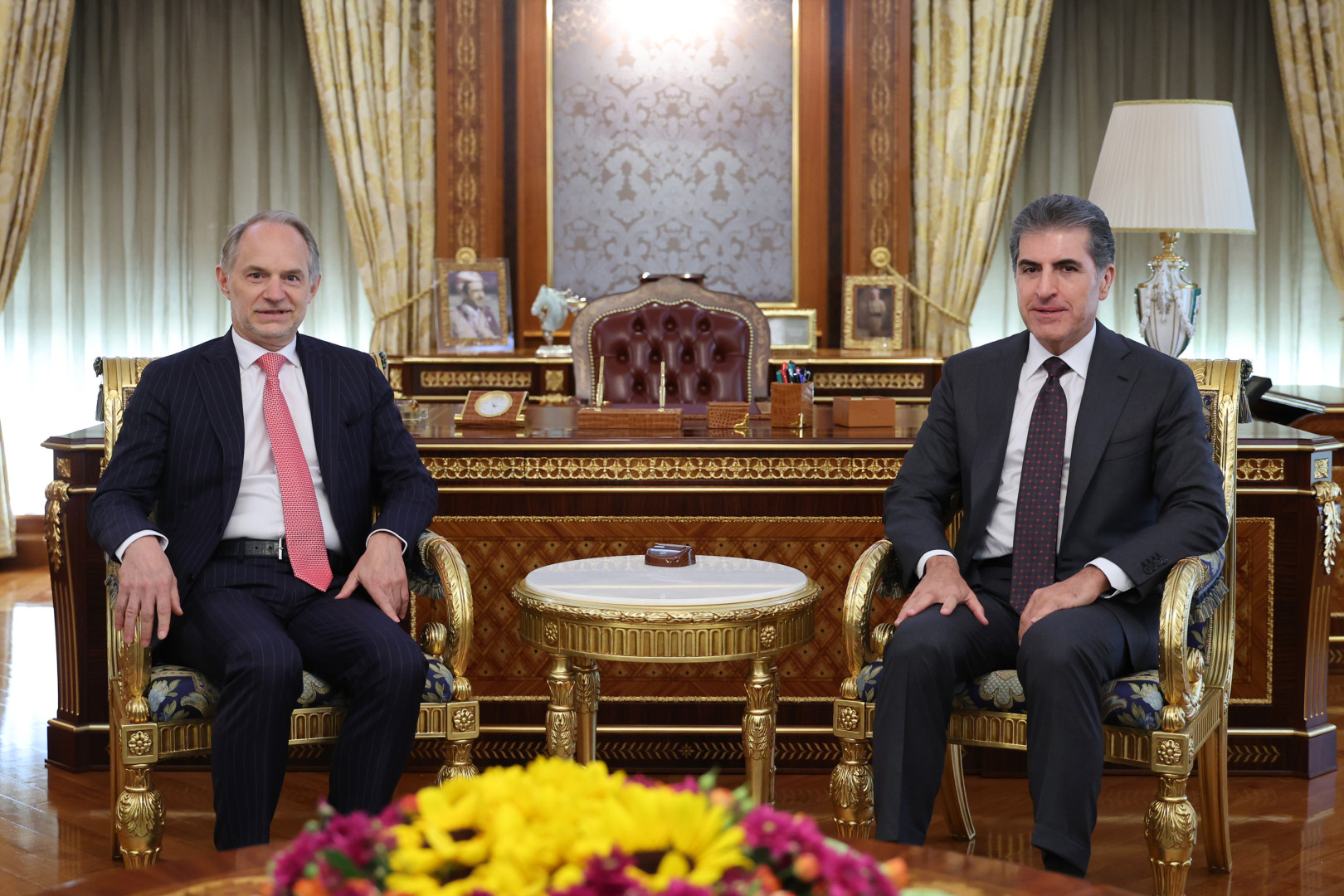 نێچیرڤان بارزانی، سه‌رۆكی هه‌رێمی كوردستان، پێشوازیی له‌ بەڕێز باڵیۆز ئیمانوێل مینیۆ، كونسوڵی گشتیی نوێی فه‌ره‌نسا له‌ هه‌رێمی كوردستان كرد.