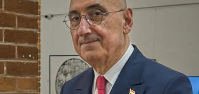 زیاد ڕەئووف بە مەدالیای ١١٥ ساڵەی دامەزرانی سەندیكای هونەرمەندانی پۆلۆنیا ڕێزی لێ گیرا