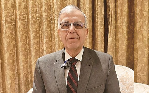 لە نۆیەمین ساڵیادی ڕیفراندۆمە مەزنەكەی گەلی كوردستاندا  نابێت چاوەڕێ بین مافی بڕیاردانی چارەنووس لەسەر سینییەكی زێر پێشكەشمان بكرێت، ئەم ئەركە گرێدراوی بڕیارێكی سیاسیی گەلی كوردستانە