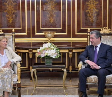 مەسرور بارزانی سەرۆکی حکوومەتی هەرێمی کوردستان، پێشوازی لە شاندێکی ئەنجوومەنی پیرانی فەرەنسا کرد ک