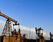 Oil Prices Slide as US-Iran Talks Raise Hopes of Easing Middle East Tensions
