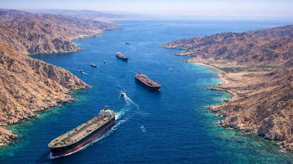 تفاقم أزمة الطيران الإيراني بعد امتثال مطارات العراق للحظر الدولي.. وطهران تلوّح بـ