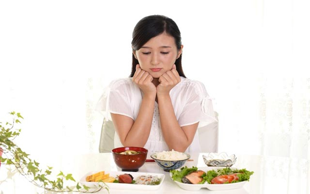 گەرما ئارەزووی خواردن كەم دەكاتەوە
