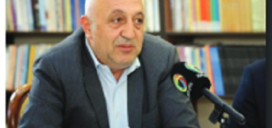 زانا سيزن، الخبير الاقتصادي: المستقبل لمجتمعات تحوّل الموارد لقيم صناعية، وتتخذ التنمية الاقتصادية محركاً لصون هويتها