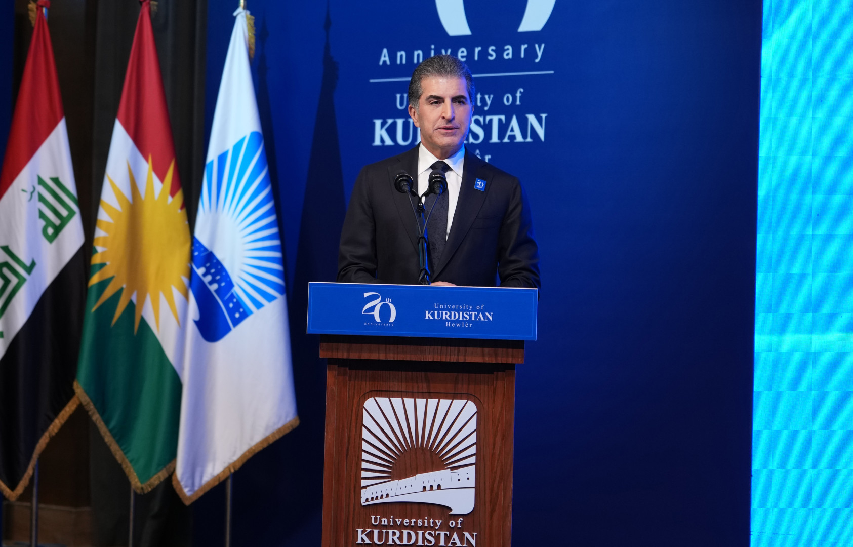 سەرۆكی هەرێمی كوردستان، بەشداریی لە ڕێوڕەسمی بیستەمین ساڵوەگەڕی دامەزراندنی زانكۆی كوردستان ـ هەولێردا كرد