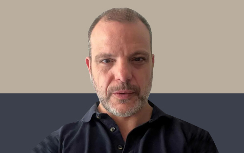 Riccardo Alcaro, Serokê Bernameya Metirsiyên Siyasî li Enstîtuya Karûbarên Navneteweyî ya Îtalyayê ji Gulanê re: Pevçûna Amerîka û Îranê valahiya siyasî û emnî ya Iraqê kûrtir kiriye û hêzên wê jî li ser cemserên dijber dabeş kirine