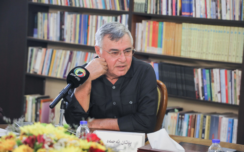 Botan Ehmed rewşenbîr û siyasetmedar: Guhertina çar milyon kurdên dîyasporayê bo hêzeke rêxistinkirî, kilîta bandora stratejîk e li ser navendên biryardayînê li Rojavayê