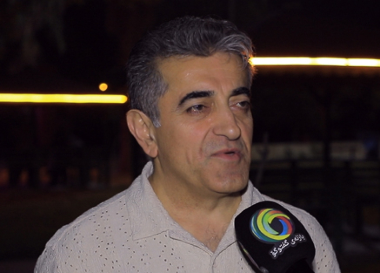 Bêkes Berwarî, li Dihokê: Qada dîjîtal sînor derbas kirine û kurdên cîhanê li derdora yek nasname û çarenûseke neteweyî ya hevbeş yekgirtî kirine.