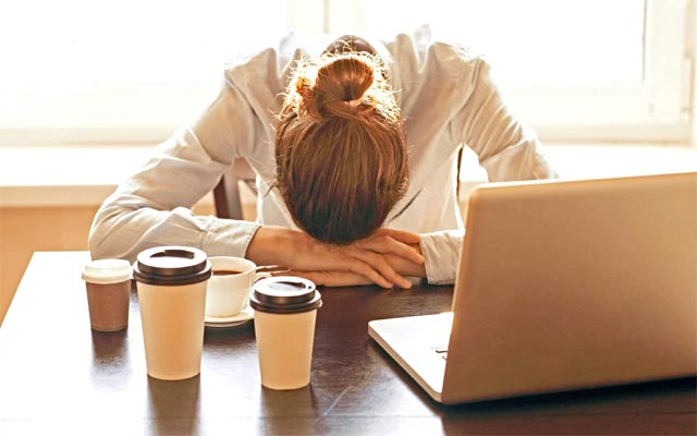 هیلاكیی كاتژمێر سێی پاش نیوەڕۆ