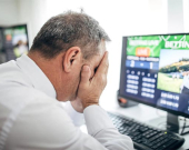ڕاهاتن لەسەر قوماری ئۆنلاین