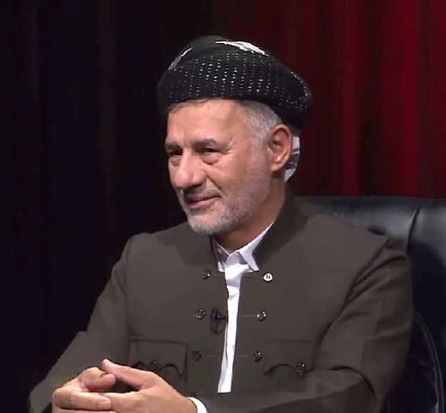 پ.د.قاسم غەفوور سیوەیلی بۆ گوڵان:  مامۆستایانی ئایینی لە كوردستان، پێگەی ئایینییان بەكارهێناوە بۆ سڕینەوەی دابونەریتی چەوت و پاراستنی پێكەوەژیان لە نێوان پێكهاتە نەتەوەییە جیاوازەكاندا
