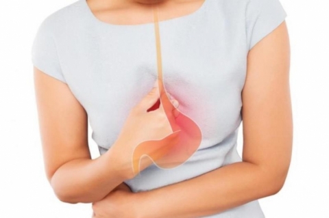 إذا كنت تعاني من الحموضة.. 5 أطعمة يجب التوقف عن تناولها فورًا