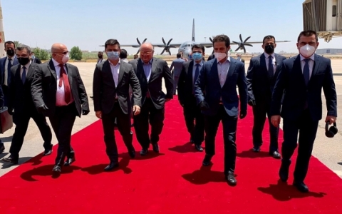 مباحثات حاسمة .. وفد إقليم كوردستان المفاوض يعاود زيارة بغداد