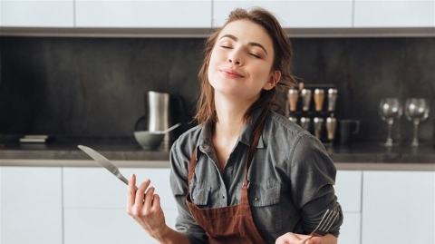  أطعمة تمنحك شعوراً بالسعادة