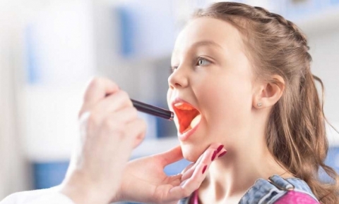 احتقان الحلق.. الأسباب والأعراض والعلاج