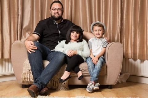 أقصر عروس تتزوج رجل أحلامها