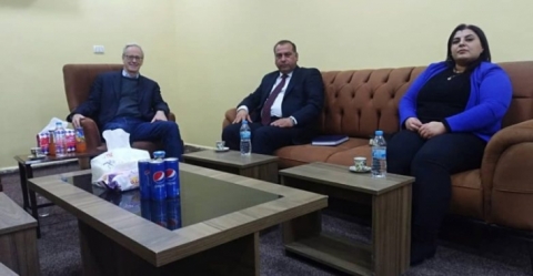 المبعوث الأمريكي وليام روباك يلتقي رئاسة الإدارة الذاتية في قامشلو‎