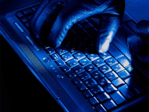 الداخلية الاتحادية : إغلاق نحو 900 موقع الكتروني تابع لـ داعش