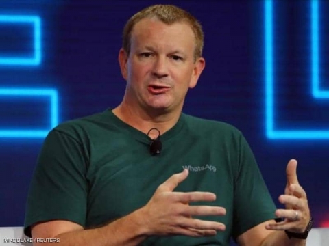 مؤسس واتساب يطالب الجميع بحذف فيسبوك