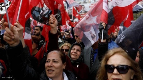 أنقرة وإسطنبول.. استطلاعات الرأي تتوقع 