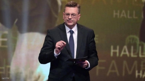 رئيس أكبر اتحاد كرة قدم في العالم 