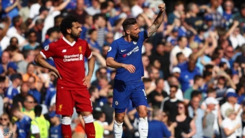 أول لاعب يرد على الهتافات العنصرية ضد صلاح