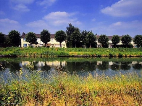 تملك منزلا فرنسيا 