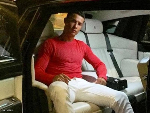  رونالدو يفعلها ويشتري أغلى سيارة في التاريخ