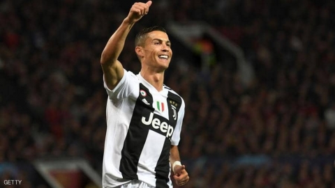 رسميا.. رونالدو 