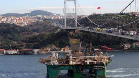 أنقرة: أوقفنا شراء نفط إيران التزاما بالعقوبات الأميركية