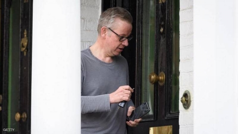 المرشح لرئاسة وزراء بريطانيا يعترف بماضيه 