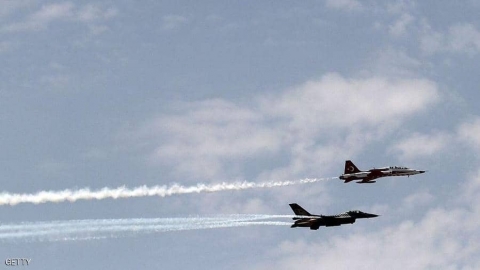 تركيا تستعرض شرق الفرات.. والاجتياح 