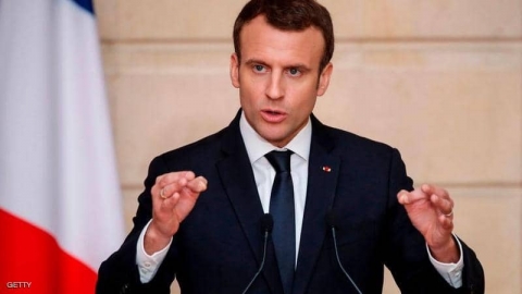 ماكرون سيبذل 