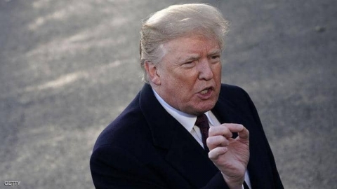 ترامب محذرا ماكرون: لا أحد سوى الولايات المتحدة يتحدث باسمها