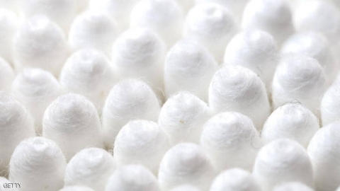 أعواد الأذن القطنية.. 5 استخدامات قد لا تخطر على بالك