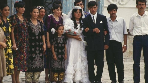 دولة أسيوية تضع قيودا على 