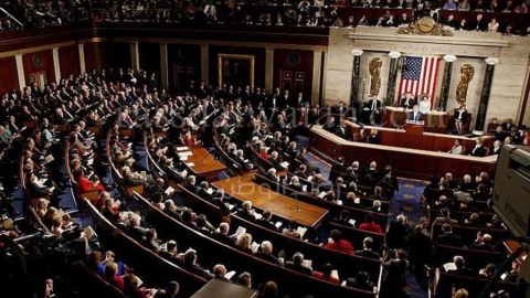 واشنطن تفتح نظامها المصرفي أمام 