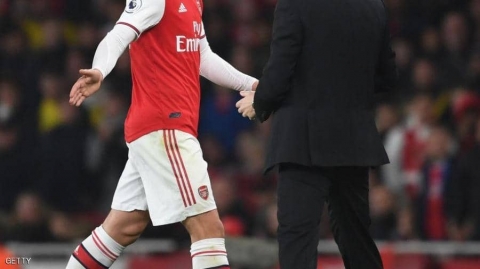 مدرب أرسنال يقود 