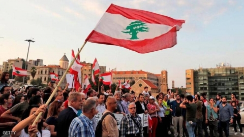 جدل في لبنان.. تهديد ووعيد بطرد 