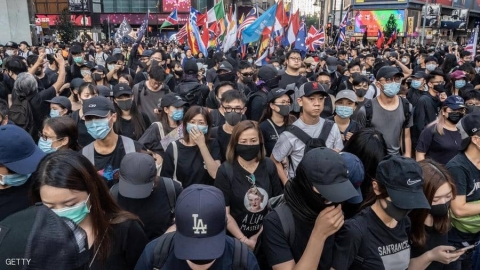 رغم المظاهرات.. ثقة رئيس الصين بزعيمة هونغ كونغ 