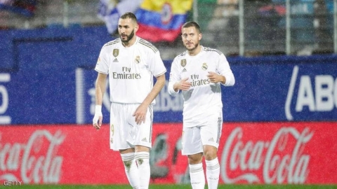 هازارد يعلق على 