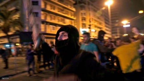 بعد هجوم بيروت.. دعوة دولية للحفاظ على سلمية احتجاجات لبنان