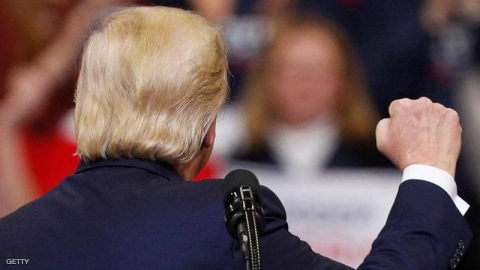 ترامب يندد بجنون اليسار.. ويحذر من 