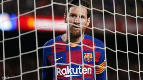 بفارق هدف.. ميسي يستعيد 