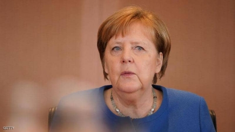 ميركل تحذر من احتمال إصابة ثلثي الألمان بفيروس كورونا