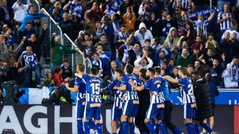 كارثة بالدوري الإسباني.. ناد يعلن 15 حالة إصابة بكورونا